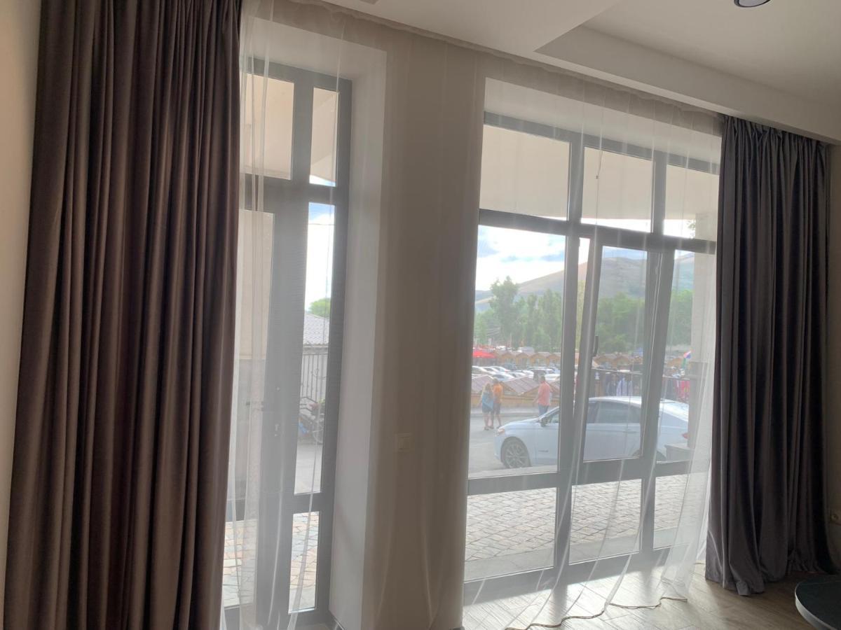 Hotel Ashot Erkat Sevan Exteriör bild